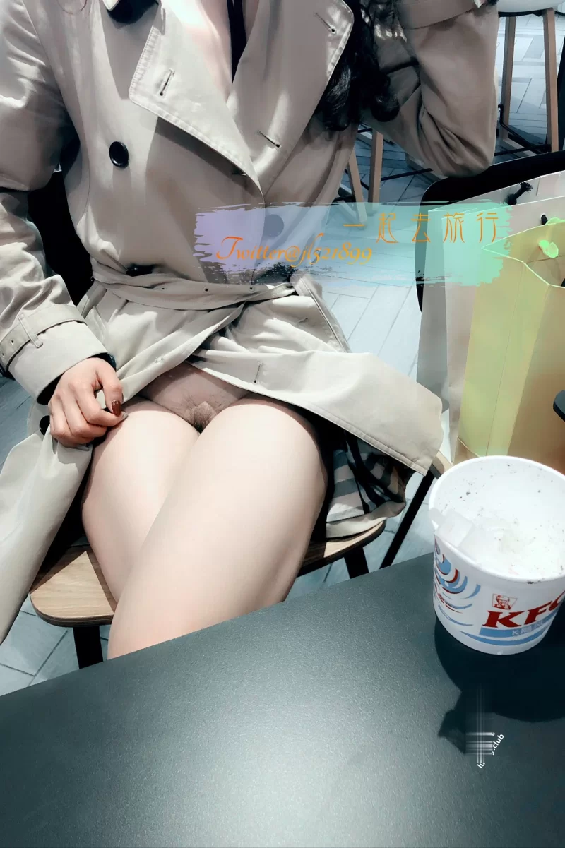 美女御姐 一起去旅行，让我做你的母狗！【5v+395m】