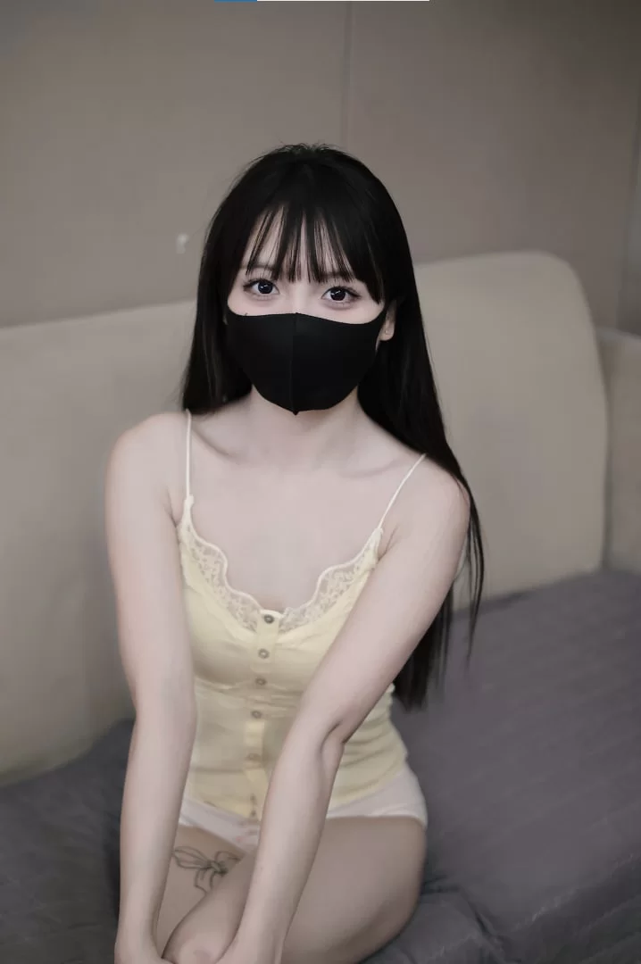 合法萝莉 小巧芋艿taro – [含门槛] 1.04小时 双马尾白虎萝莉福利订阅【44P/nV+2.07G】