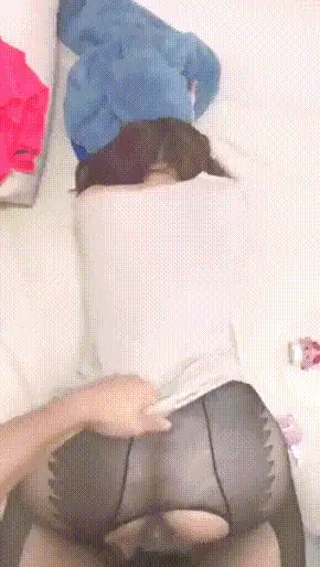 自拍 清纯反差小母狗 Twitter萝莉[小白奶兔/keaimie120413]福利私拍【1+260m】