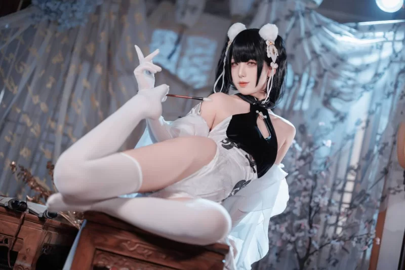 国产coser 封疆疆v 新作 彼得 史特拉塞 [40P 594MB]【40P+594M】
