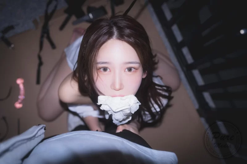 高颜值美女 清纯校花被你绑在楼道里，调教玩弄她蹂躏她【1+46m】