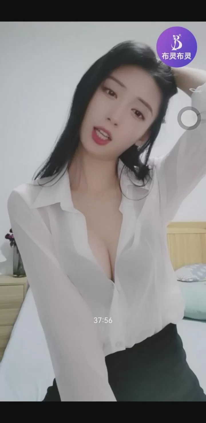 国产主播 自己收集一对一美女聊天视频15【21V+7.4g】