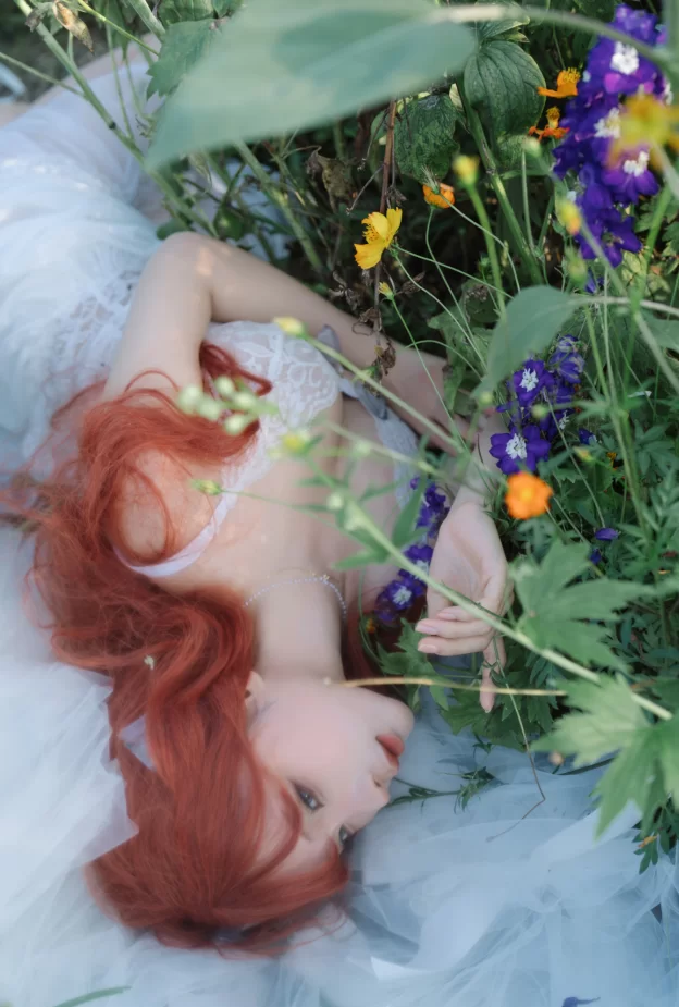 Cosplay 蠢沫沫_花丛婚纱 [67P]【67P+1.1g】