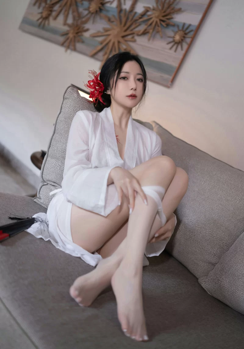 国产模特 鱼子酱Fish（私拍） - NO.235 《寂》[122P／1.42GB]【122P+1.42GB】