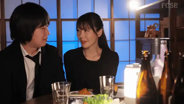 3p/多p [中文字幕][无码破解]DLDSS-421_小沢菜穂_黑丝丧服药诱NTR【1V+3G】