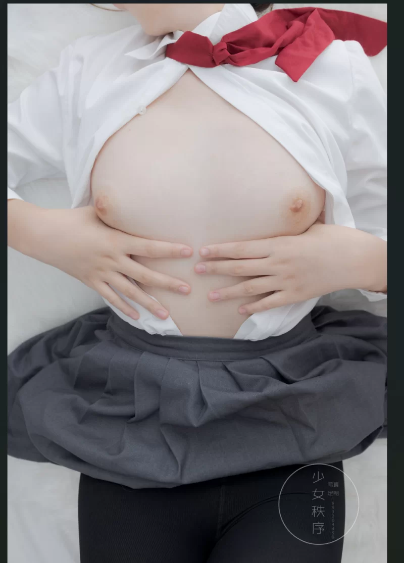国产coser 少女秩序R18内部定制43套合集【npnv+40.7G】
