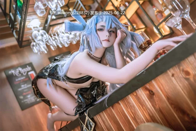 国产coser Quan冉有点饿 - PA-15 - 《少女前线》4K [54P-715M]【1+715m】