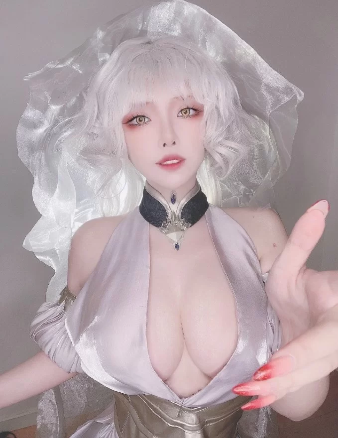 国产模特 大雷女博主 菌烨 21个风格套图 共234P【1+1.9G】