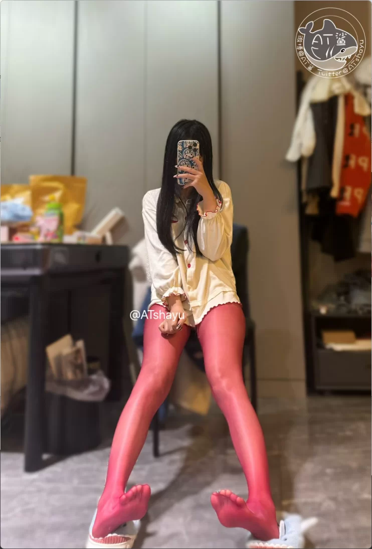 国产coser AT鲨 – 全套合集61期&随包视频 8月更新【2117P-24V+2.9G】
