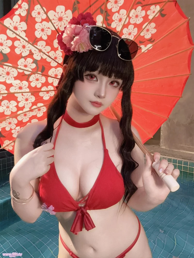 46寫真 & Cosplay 前羽rr - ロザンナ NIKKE 水着ver【p90+90m】