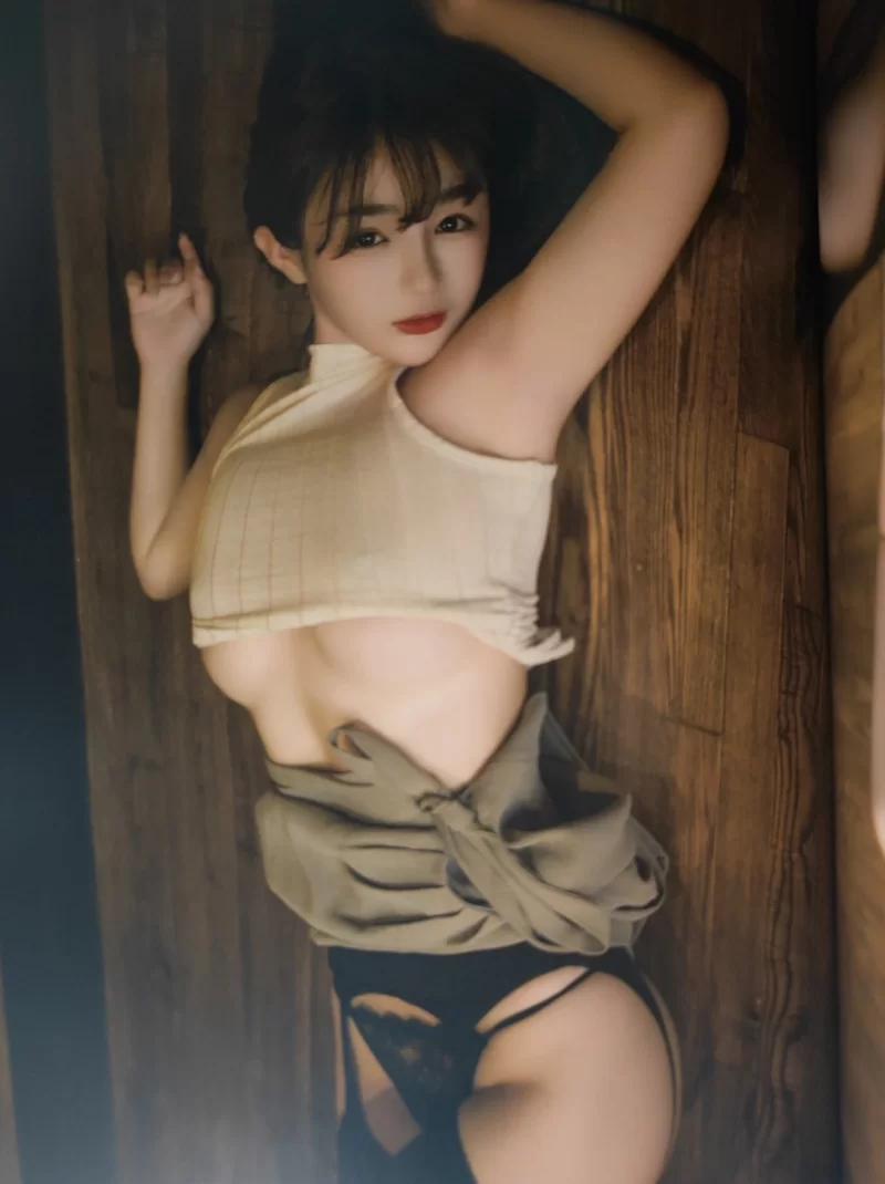 国产coser 桜井宁宁 NO.161 实体本 私人秘书【74P+396M】
