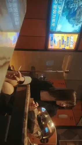 绿帽&换妻 换妻淫乱盛宴,开放式婚姻 绿帽换妻探花,传媒系列【220V+139G】