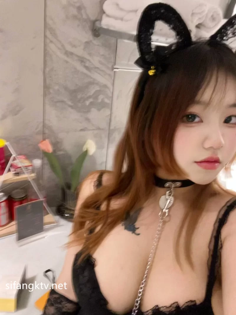 国产模特 推特Mico板烧鸭鸭 极品身材 人间胸器 高价福利视频写真合集【360P85V+1.26g】