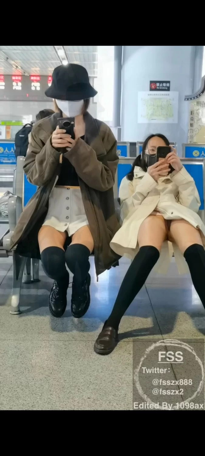 有剧情的 FSS听主人指令出门做任务，漏出给陌生人口交被操【12视频+7.53G】