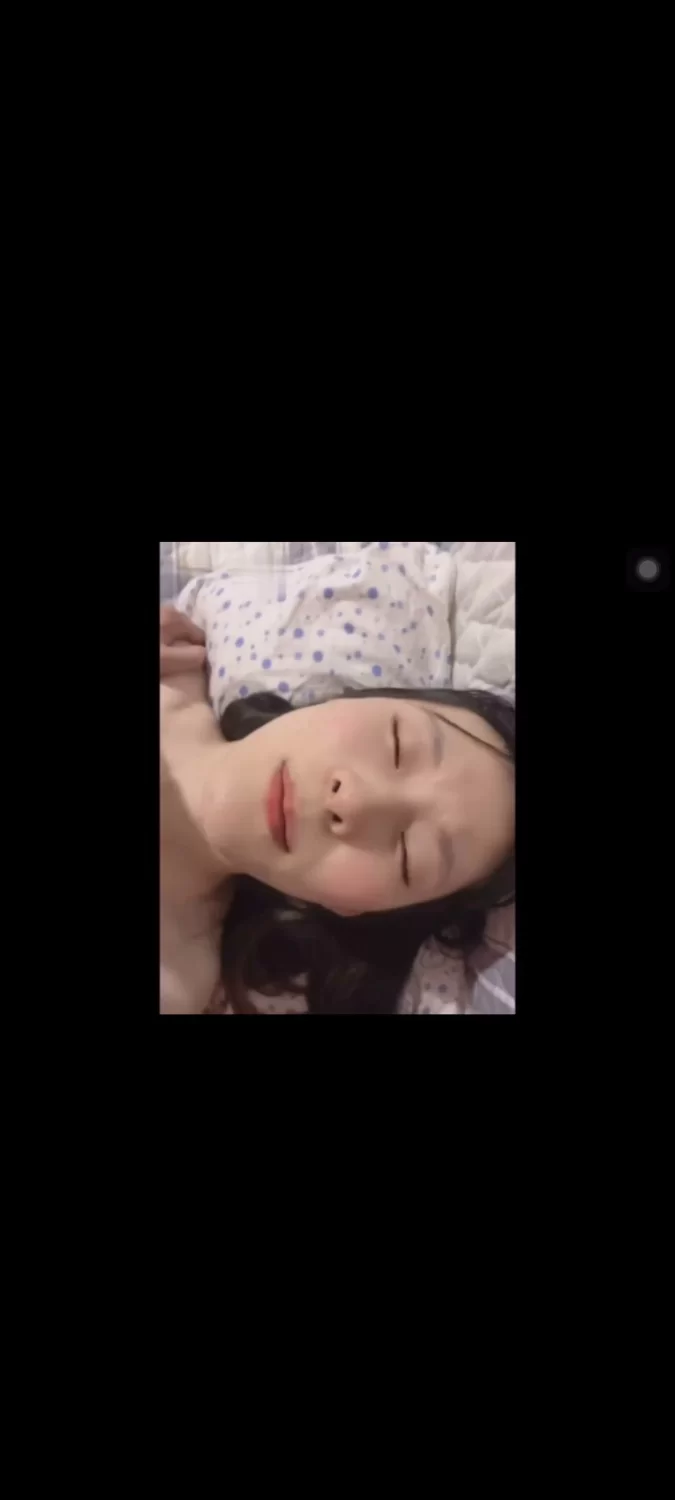 自拍 吉林某职业技术学院反差小姐姐自拍自慰【2v40p+406m】