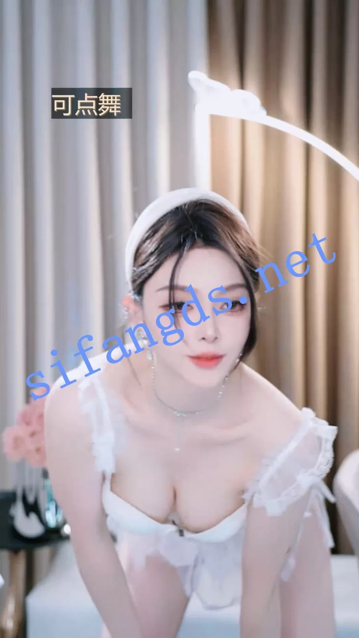 热舞 ⭐[畅聊直播]乔安 透视瑜伽裤丁字 大尺度诱惑骚舞【52v+5.4g】