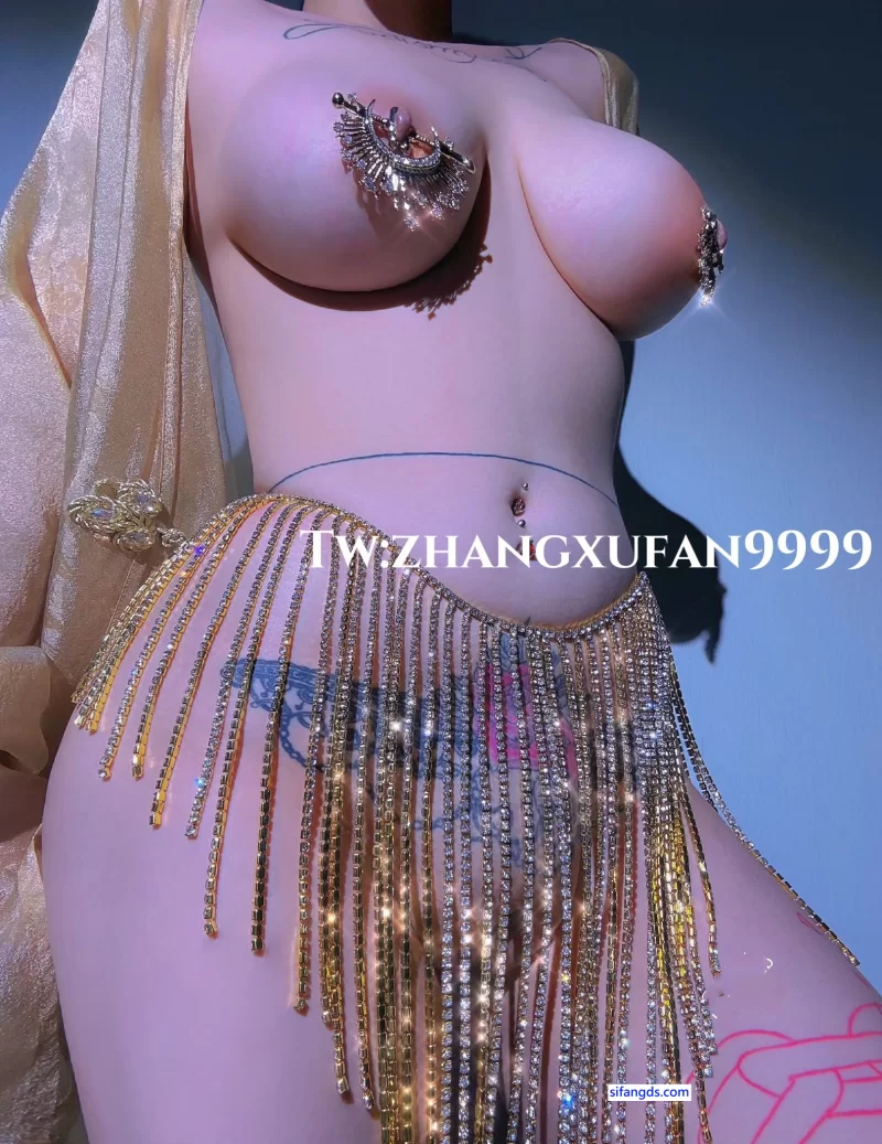 自拍 超赞！爆乳一线天M倾向尤物[zhangxufan8888][300P+3V/330M]【300P+3V+330MB】