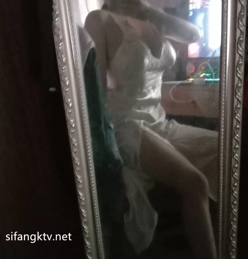 国产模特 推特Mico板烧鸭鸭 极品身材 人间胸器 高价福利视频写真合集【360P85V+1.26g】