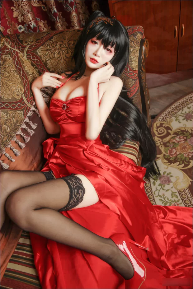 国产coser 一米八的大梨子 – 全套31套 8月更新【770P+5.8G】