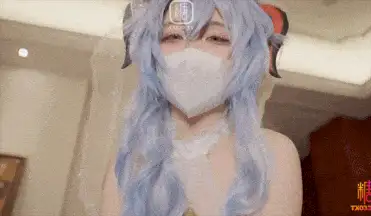 自拍 [绘梨樱]新晋Cos网黄肤白乳嫩少女 淫纹甘雨花嫁无套内射白虎穴【1+940m】