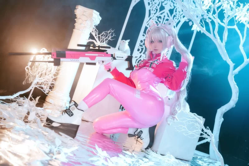 国产coser Seya狮砸-胜利女神:妮姬爱丽丝原皮＆蔚蓝档案 妃咲旗袍2套【24P+297M】