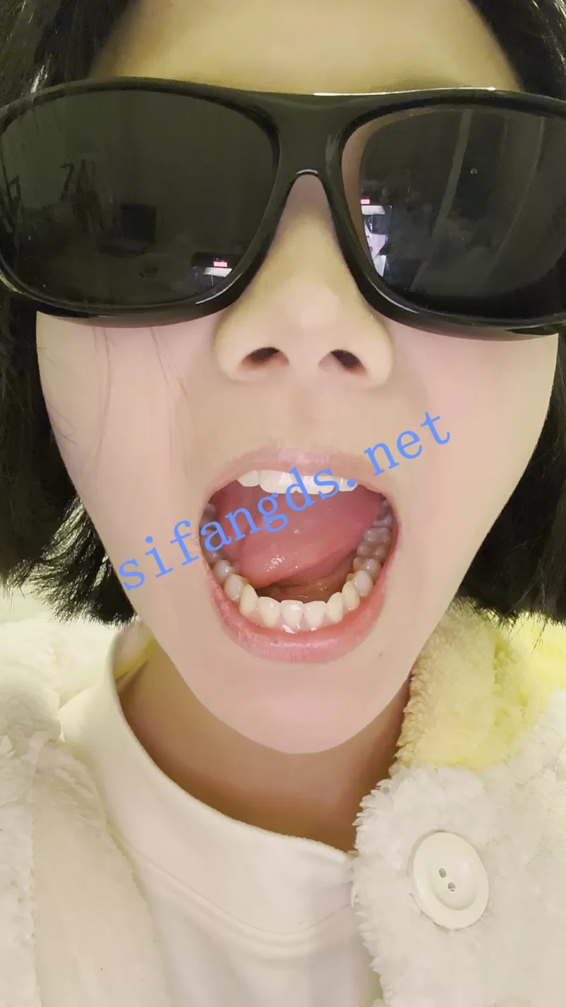 福利姬 ஐ恋物癖ஐ抖音网黄 颜值萌妹 口腔特写定制 牙齿干净无暇【6v+514m】