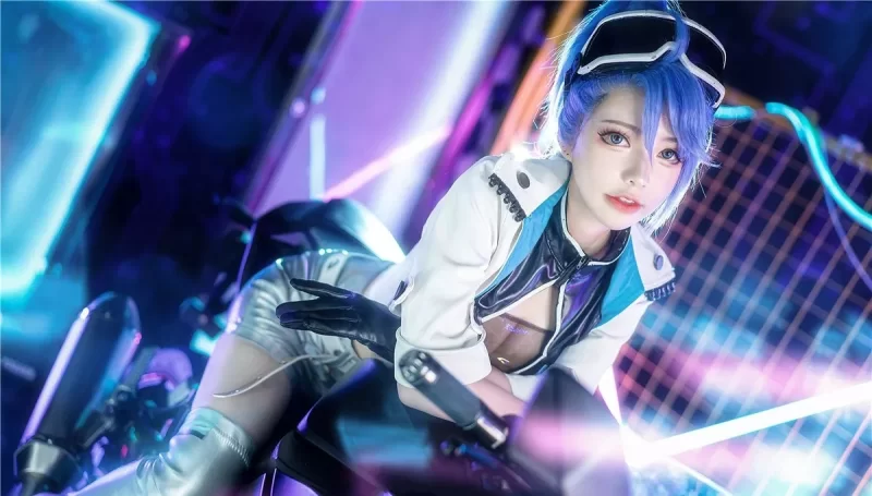 国产coser 六二二同学写真合集【npv+1.95g】