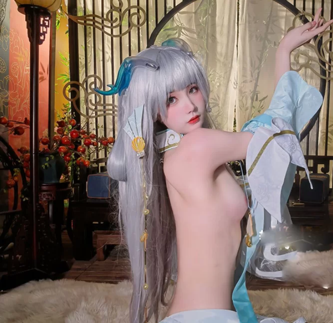 福利姬 推特女神 橙子喵酱 COS合集 白虎嫩穴性感曝光 自慰视频【1+200M】