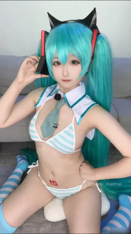 国产coser Seele麦麦 – 全套21期&随包视频【1558P/36V+8.7G】