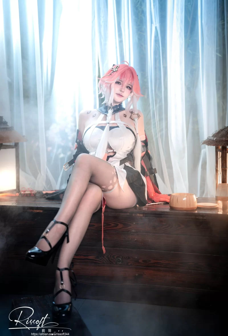 国产coser 49寫真 & Cosplay 前羽rr - 今汐长离【p46+30m】