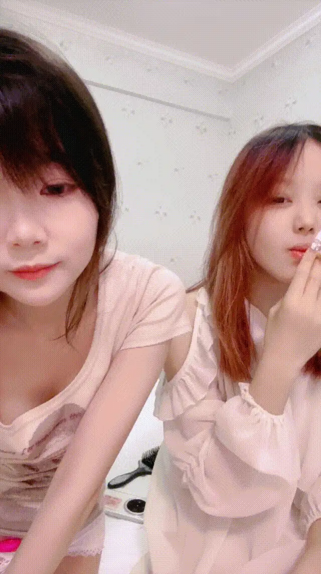 合集 七彩主播[月婵小艺同学]8月12号-8月23号直播录播-高颜校花【39V+27G】