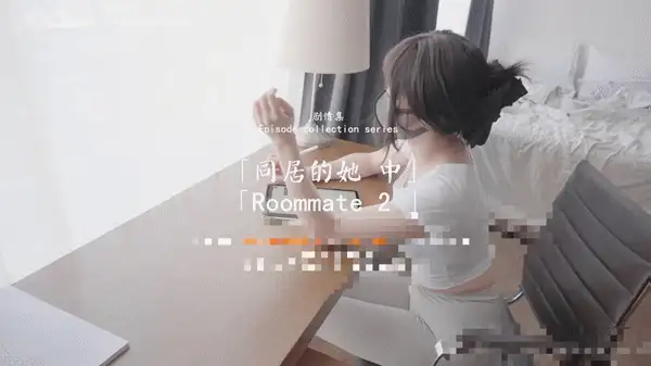 国产 [HongKongDoll 玩偶姐姐]同居的她-秘书，春日，25年上半年篇【207P18V+10g】