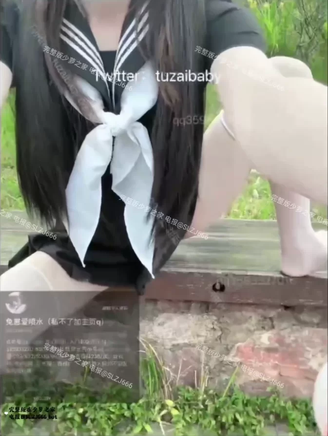 福利姬 Tuzaibaby 兔崽爱喷水双马尾黑色水手服【1V+522MB】