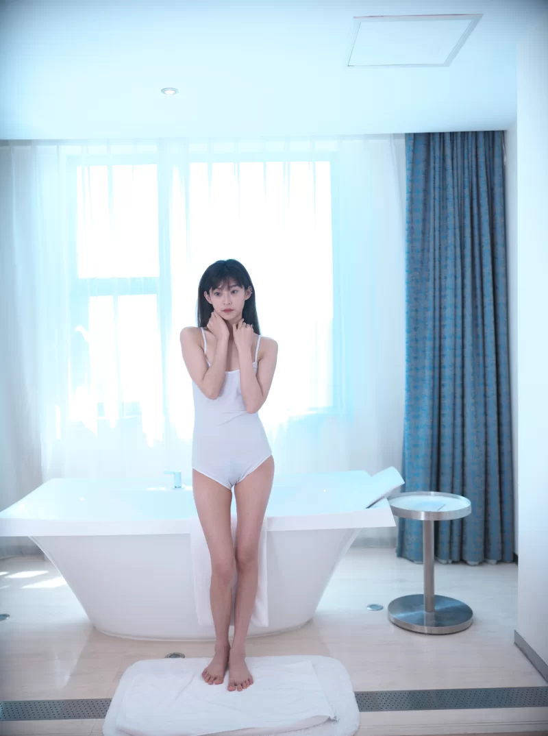 国产模特 希威社 华莎 8K原版无水印大尺度私拍【608p+21g】