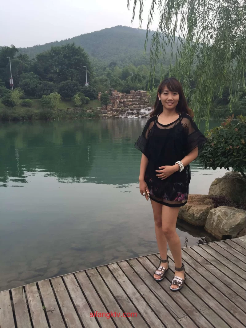 自拍 国内反差小集合15人图影泄密【多P多V+2G】