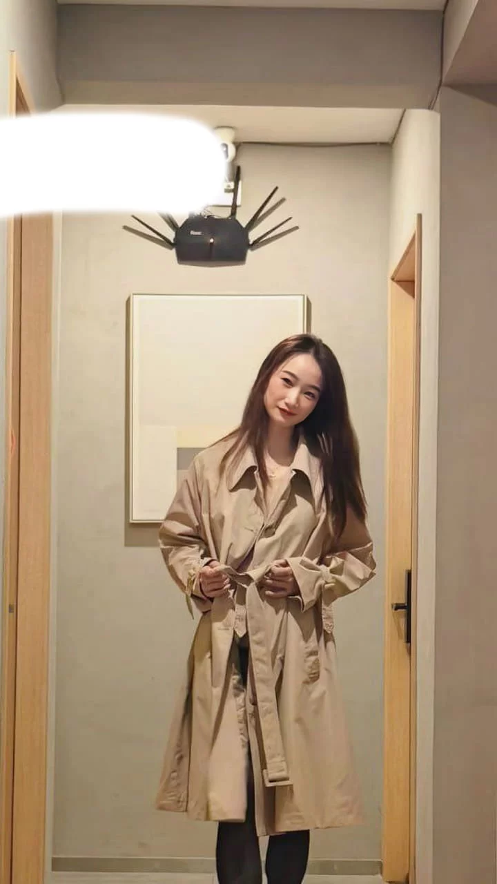 美女御姐 [年度最骚反差人妻婊]，表情骚气逼人，做爱合集流出【2+2612MB】