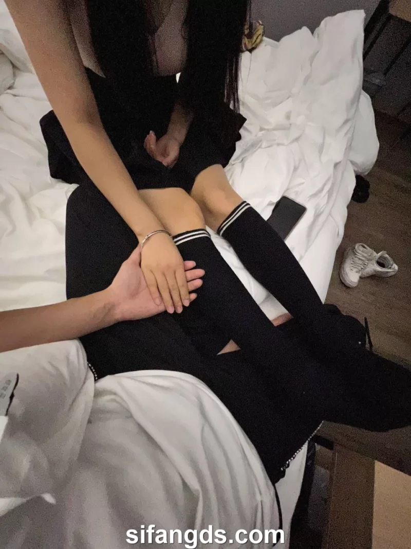 91大神 大神约炮泄密 清纯04年小妹妹完整版约啪【335v53p+3.7g】