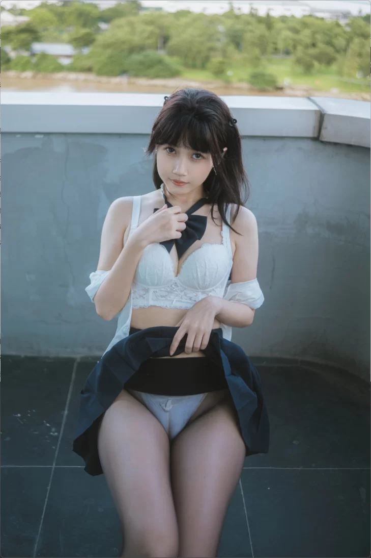 国产coser 不呆猫 – 全套71期&随包视频 8月更新【2681P-65V+39.6G】
