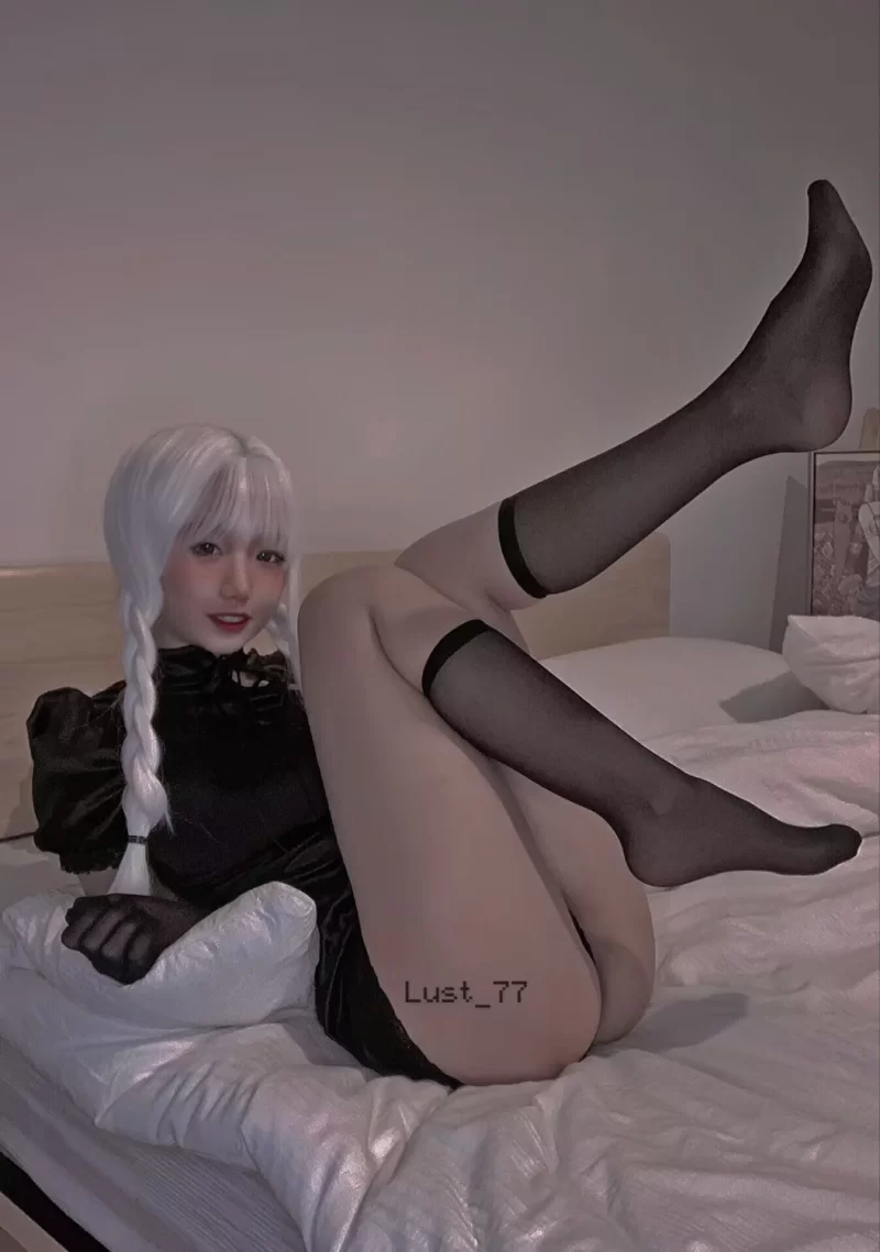 国产coser 柒柒要乖哦-辣妹旗袍_[46P+1V-188MB]【46P1V+188M】
