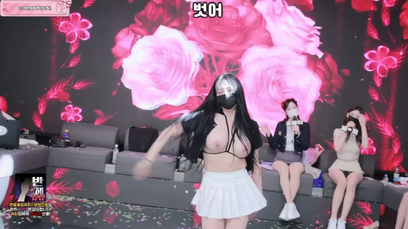 日韩主播 自录]韩国19+团播BJ pandaclass熊猫班 20250828期【8v+38.4g】