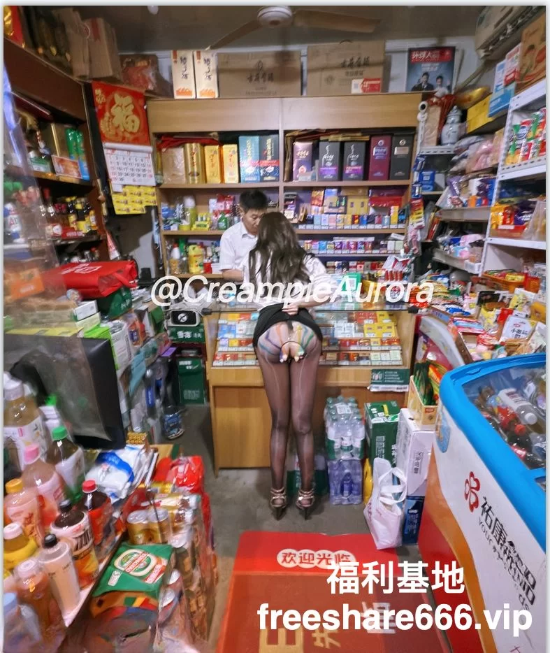 福利姬 顶级美乳九头身御姐阿罗拉合集60V/113P/2.02G【1+630M】