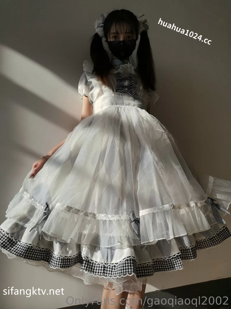 福利姬 甜美可爱萝莉网红 高桥千凛 最全合集【265v3309p+34g】