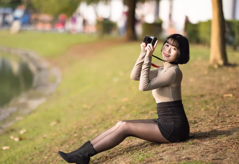 唯美写真 [街拍摄影]短发黑丝小姐姐【67P+1.3G】