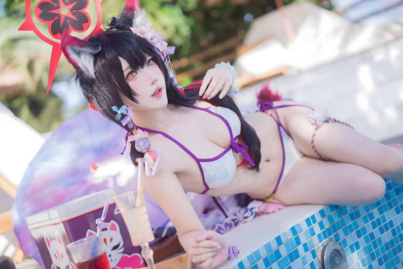 国产coser 阿包也是兔娘 - 蔚蓝档案 狐坂若藻 水着[32P 187.5M]【32P+187M】
