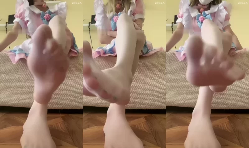 美腿/足控 观音大人 - 肉丝 女仆装 羞辱 红绿灯 撸管指挥 模拟足交【1V+1.21GB】