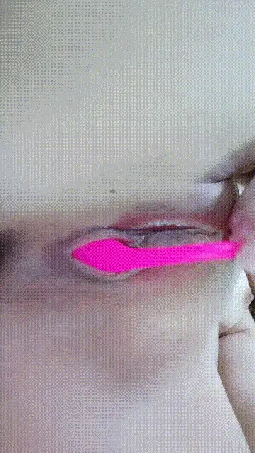 美女御姐 [浅夹哥哥的心]美到不真实高颜值女神 道具跳蛋自慰 特【2+921MB】