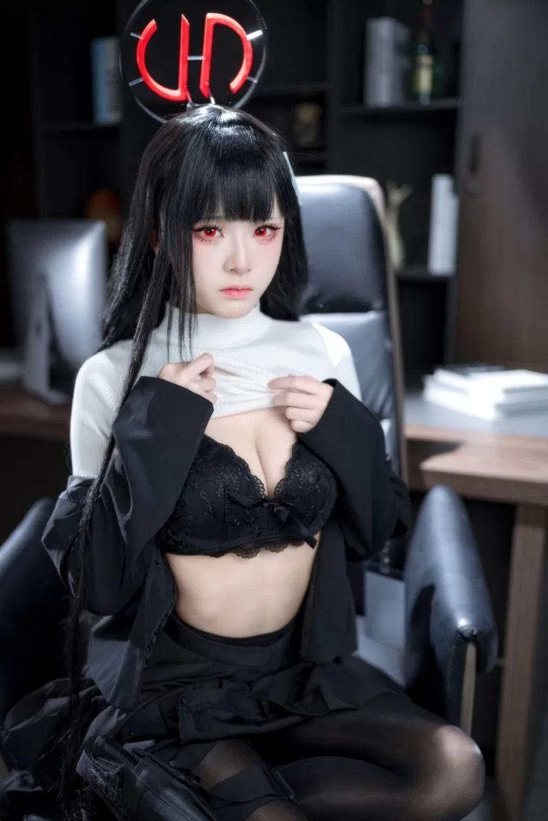 国产coser 九柒喵 NO.026 调月莉音【64P+535M】