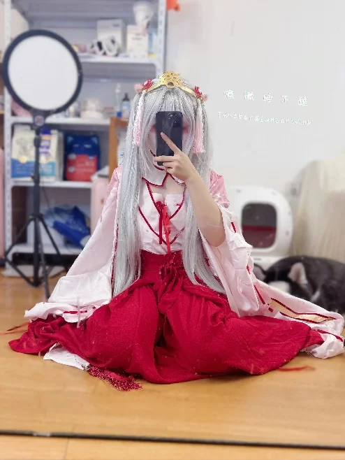 Cosplay [cosplay写真]全露cos无毛-懒懒睡不醒｜白虎嫩萝莉cos《千【1+31.2M】