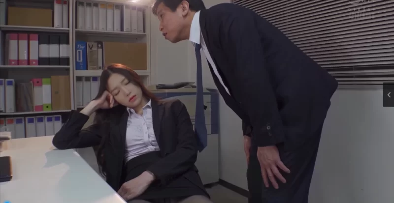 其他 「AI换脸」程潇-爱上上班从女上司的黑丝美腿开始【1V+4.29G】
