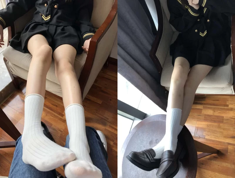 腿控足控 [本足摄影]职高学妹 白袜裸足舔脚【77P+1V+661M】